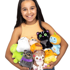 (FULL unopened Box (9)Moriah Elizabeth 6" Mini Mystery Plush – Halloween