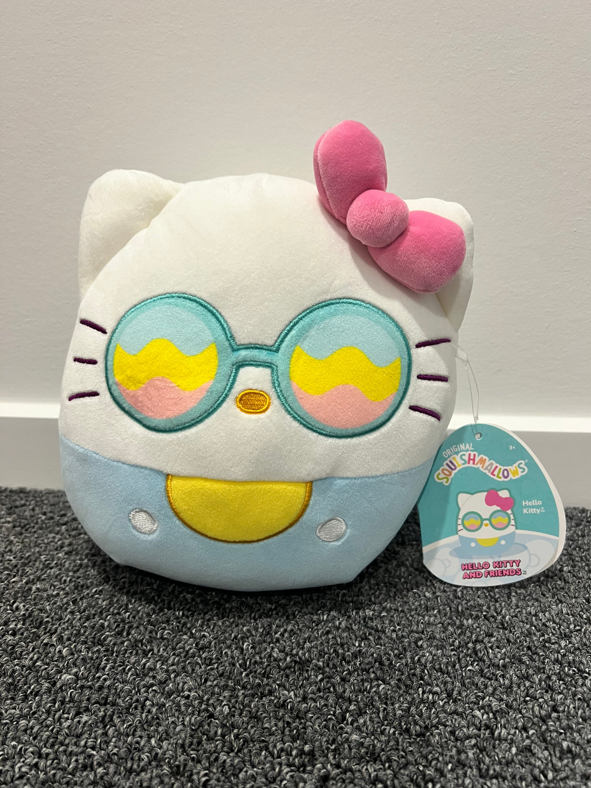 Hello Kitty - 8" Seize The Moment  Squishmallow Plush