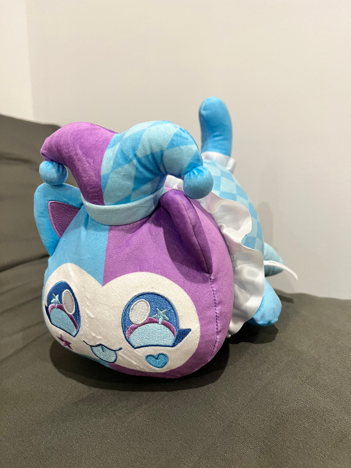 Jester Cat (Opened) - Aphmau MeeMeows 11" Mystery Plush - Royals